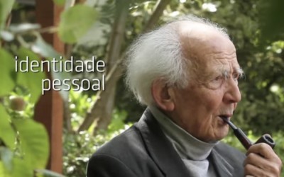 IDENTIDADE NÃO SE HERDA SE CRIA.